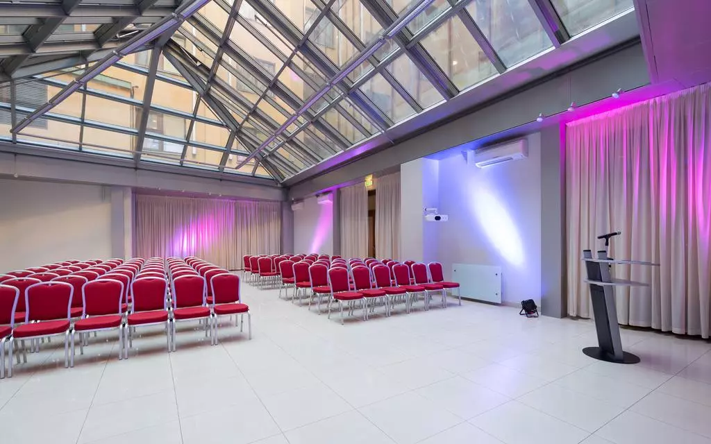 هتل کورت یارد بای ماریوت واسیلی وسکی سنت پترزبورگ - مهرپرواز هتل کورت یارد بای ماریوت واسیلی وسکی سنت پترزبورگ - مهرپرواز